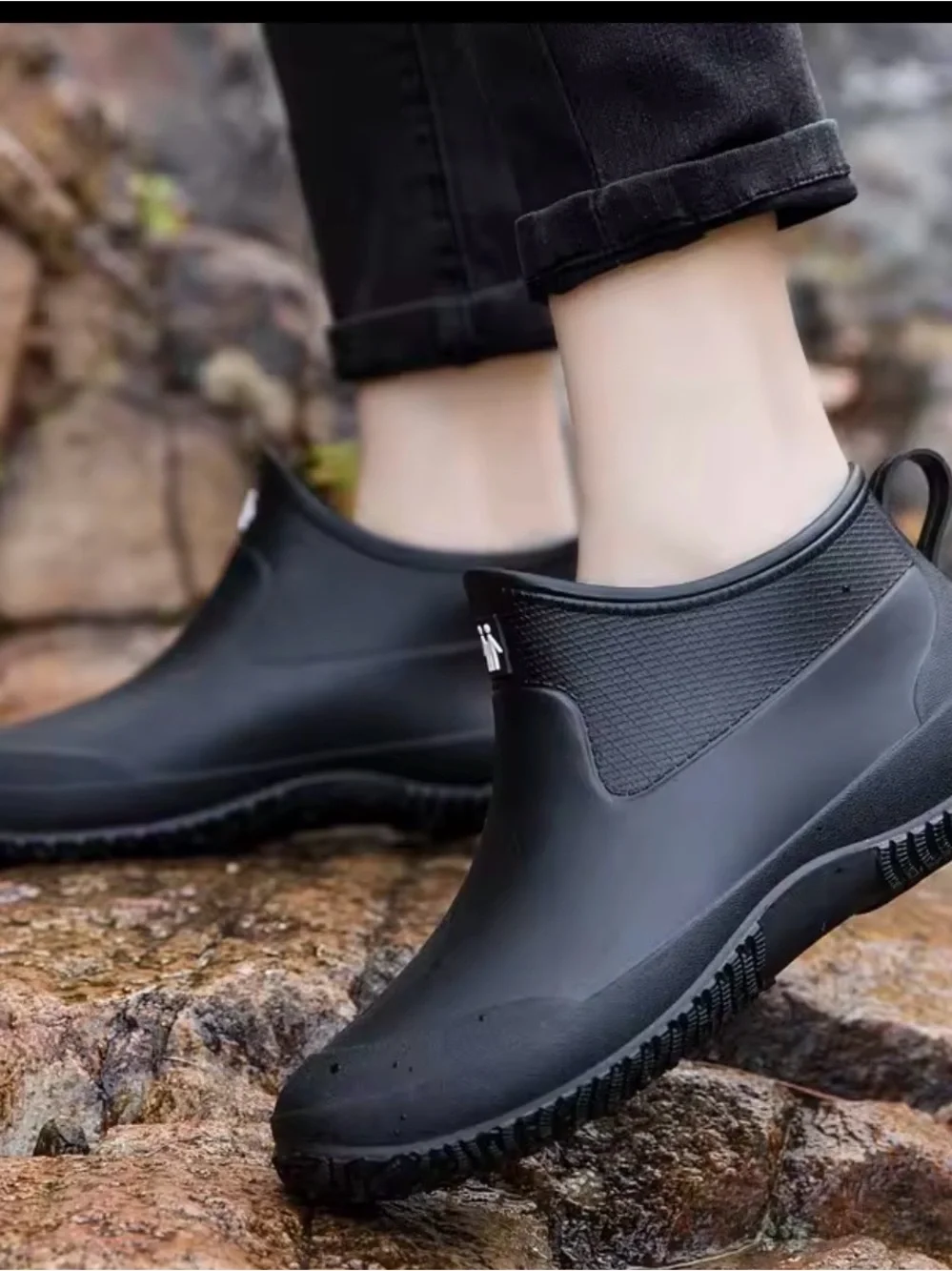Rain Boots Waterproof Slip-On Ankle Boots Black Size 8.5 / 39